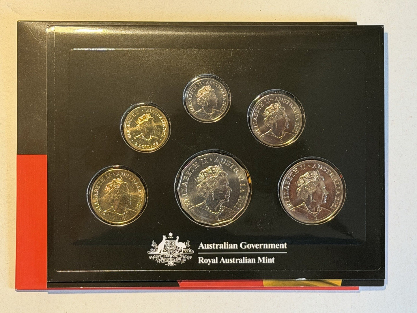 Australia 2021 Aboriginal Flag 6-coin UNC Set w Coloured $2 Coin