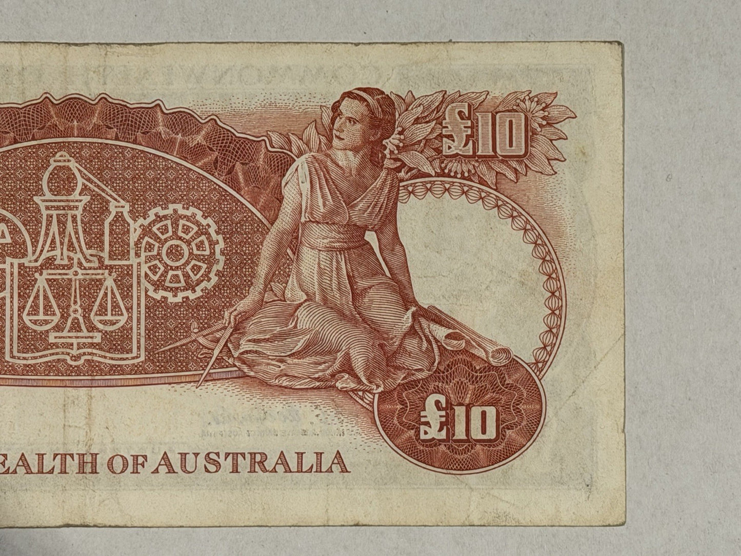 Commonwealth Australia 1960 £10 Ten Pounds Coombs/Wilson Paper Banknote VF