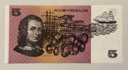 1x 1976 Australian Paper $5 Five Dollar Note Gothic Knight/ Wheeler from Bundle