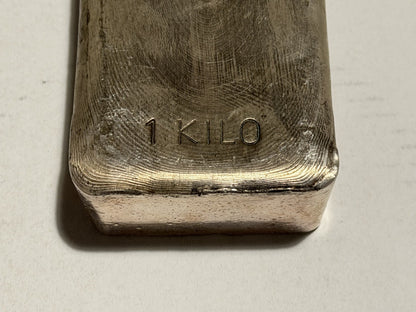 Australia Vintage 1kg 9998 Fine Silver Harrington Bullion Bar w/ Pour Lines