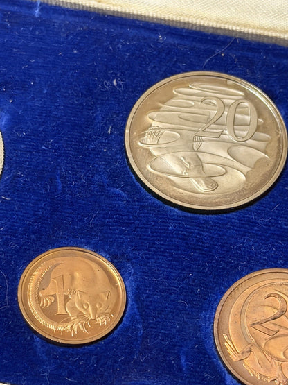 Australia 1966 Round Fifty Cents 50c Proof Set In Blue Case First Year Issue