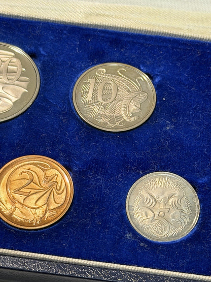 Australia 1966 Round Fifty Cents 50c Proof Set In Blue Case First Year Issue