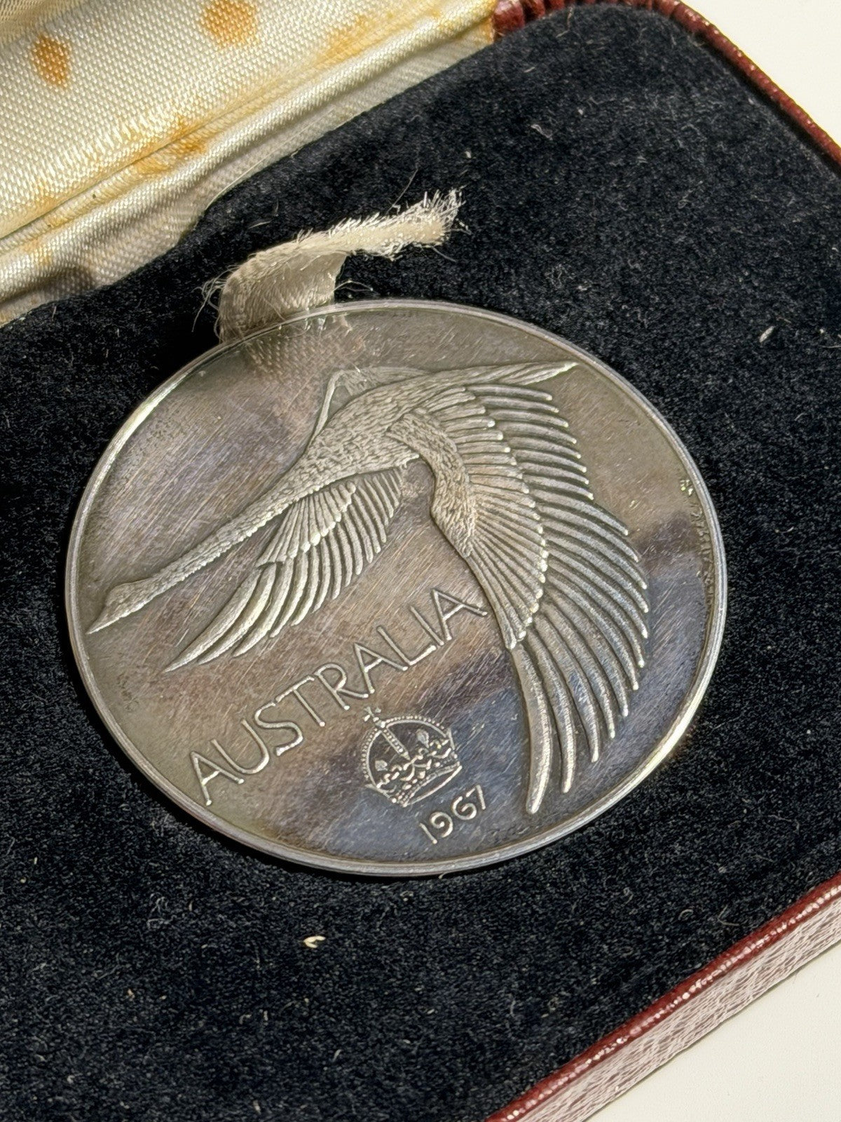 Australia 1967 Proof Pattern Swan Dollar w Case Silver Medallion Mintage 750