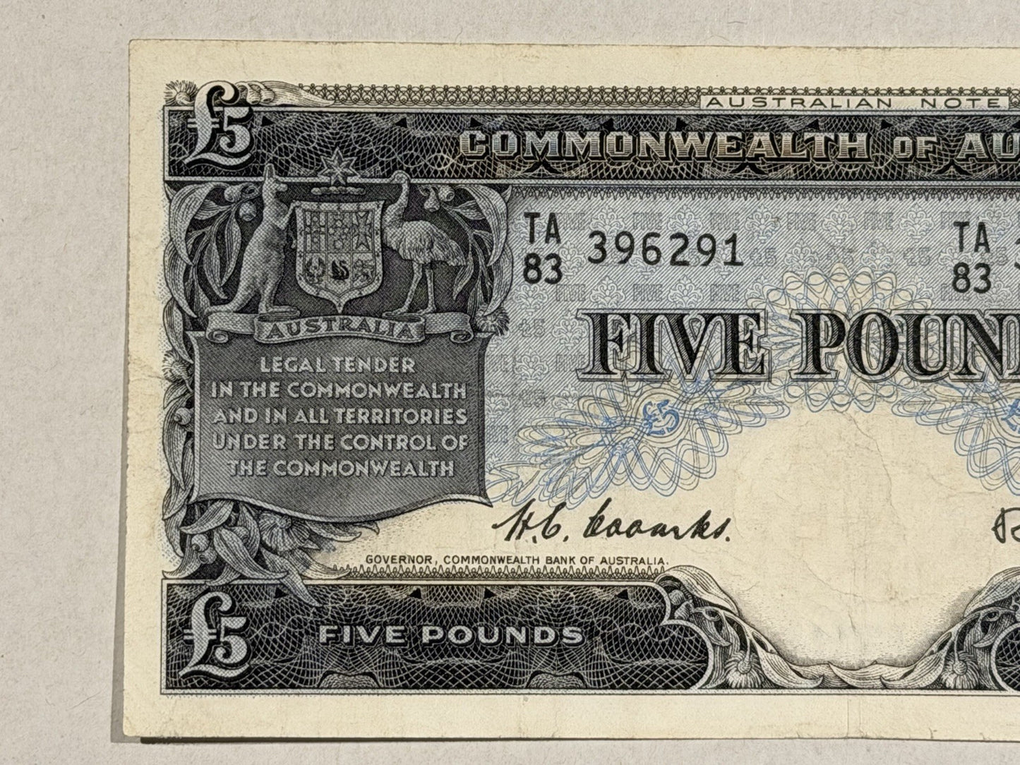 Commonwealth of Australia 1961 £5 Five Pound Coombs/Wilson Paper Banknote VF