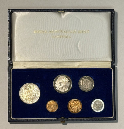 Australia 1966 Round Fifty Cents 50c Proof Set In Blue Case First Year Issue