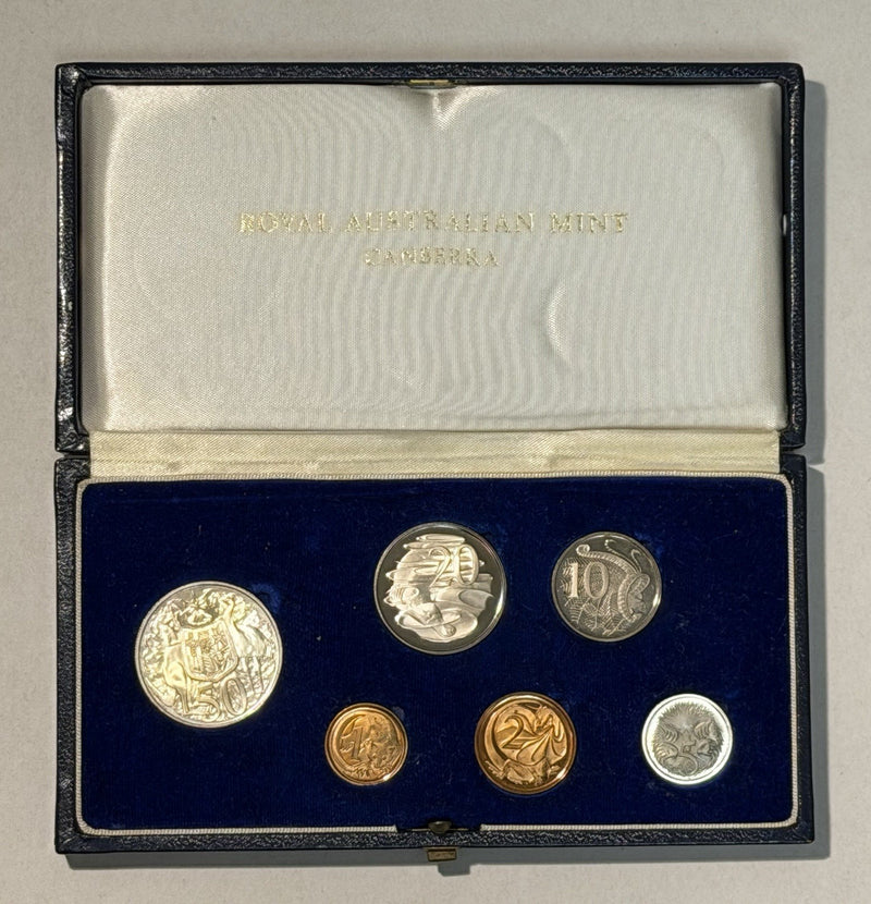 Australia 1966 Round Fifty Cents 50c Proof Set In Blue Case First Year Issue