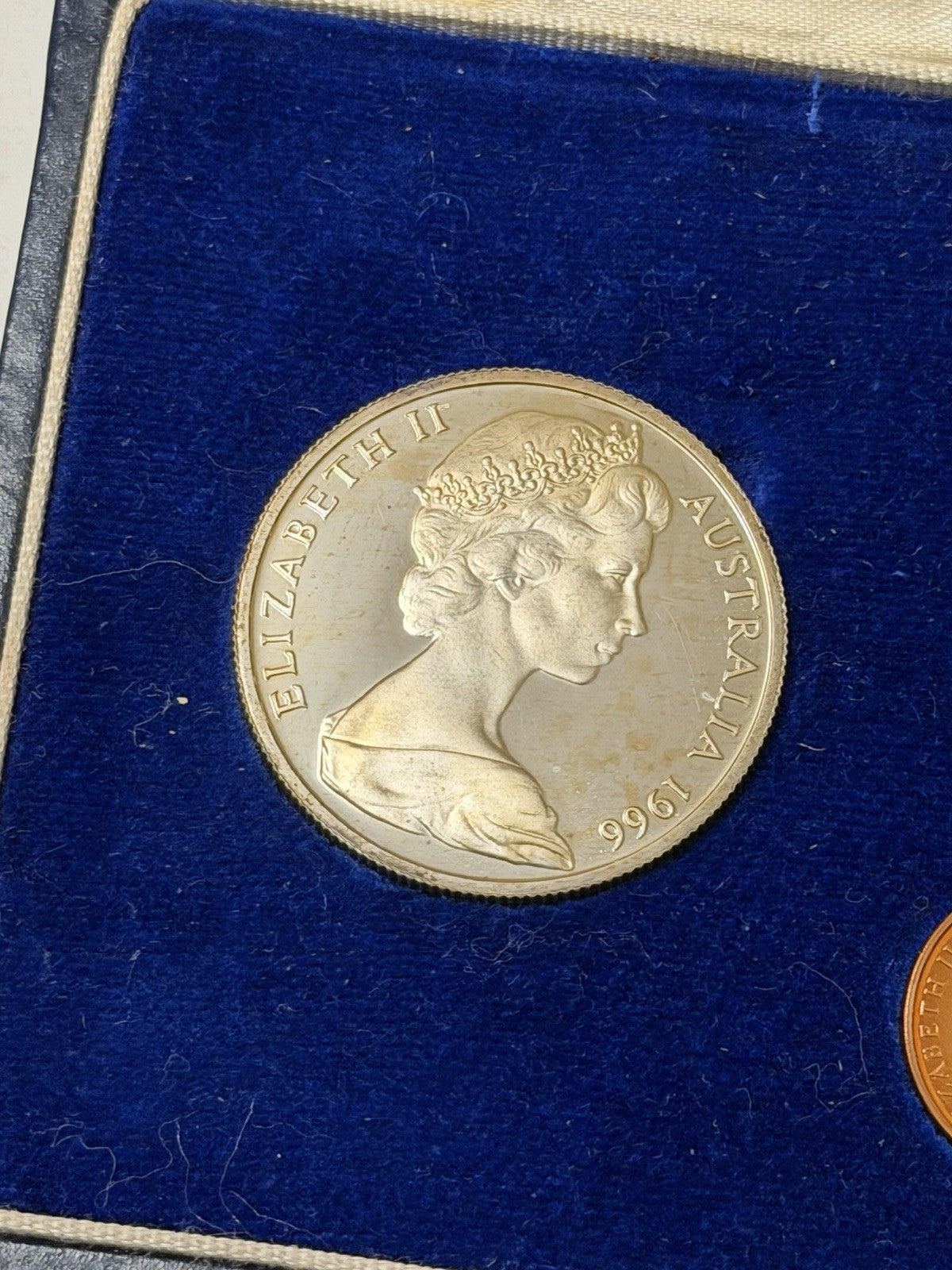 Australia 1966 Round Fifty Cents 50c Proof Set In Blue Case First Year Issue