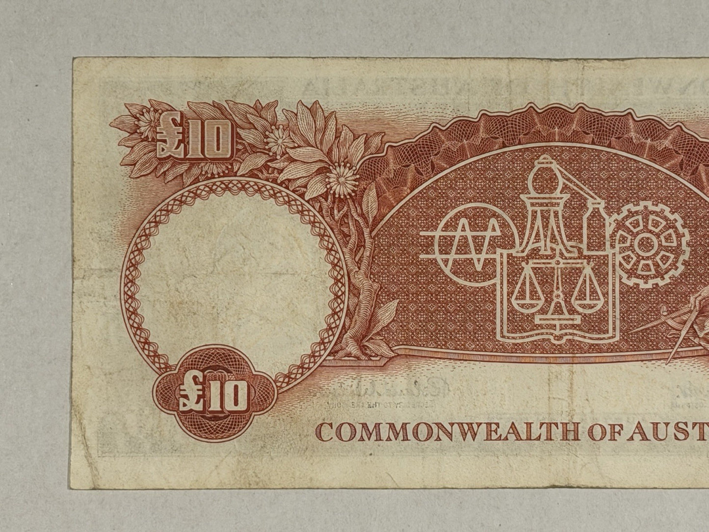 Commonwealth Australia 1960 £10 Ten Pounds Coombs/Wilson Paper Banknote VF