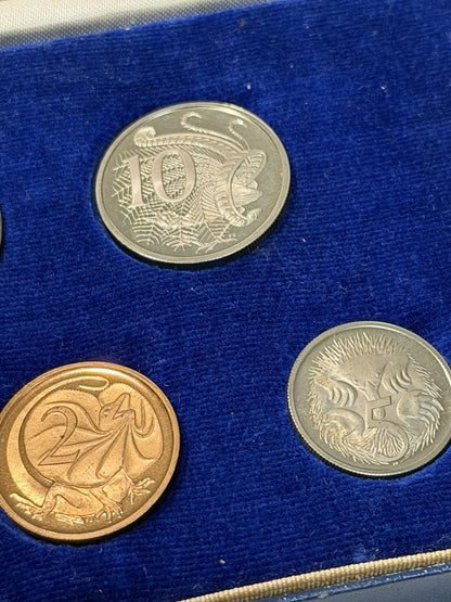 Australia 1966 Round Fifty Cents 50c Proof Set In Blue Case First Year Issue