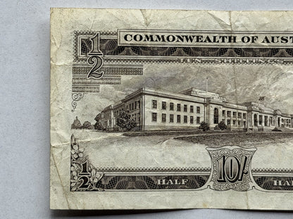 Commonwealth Australia 1961 10/- Ten Shillings Coombs/Wilson Paper Banknote VF