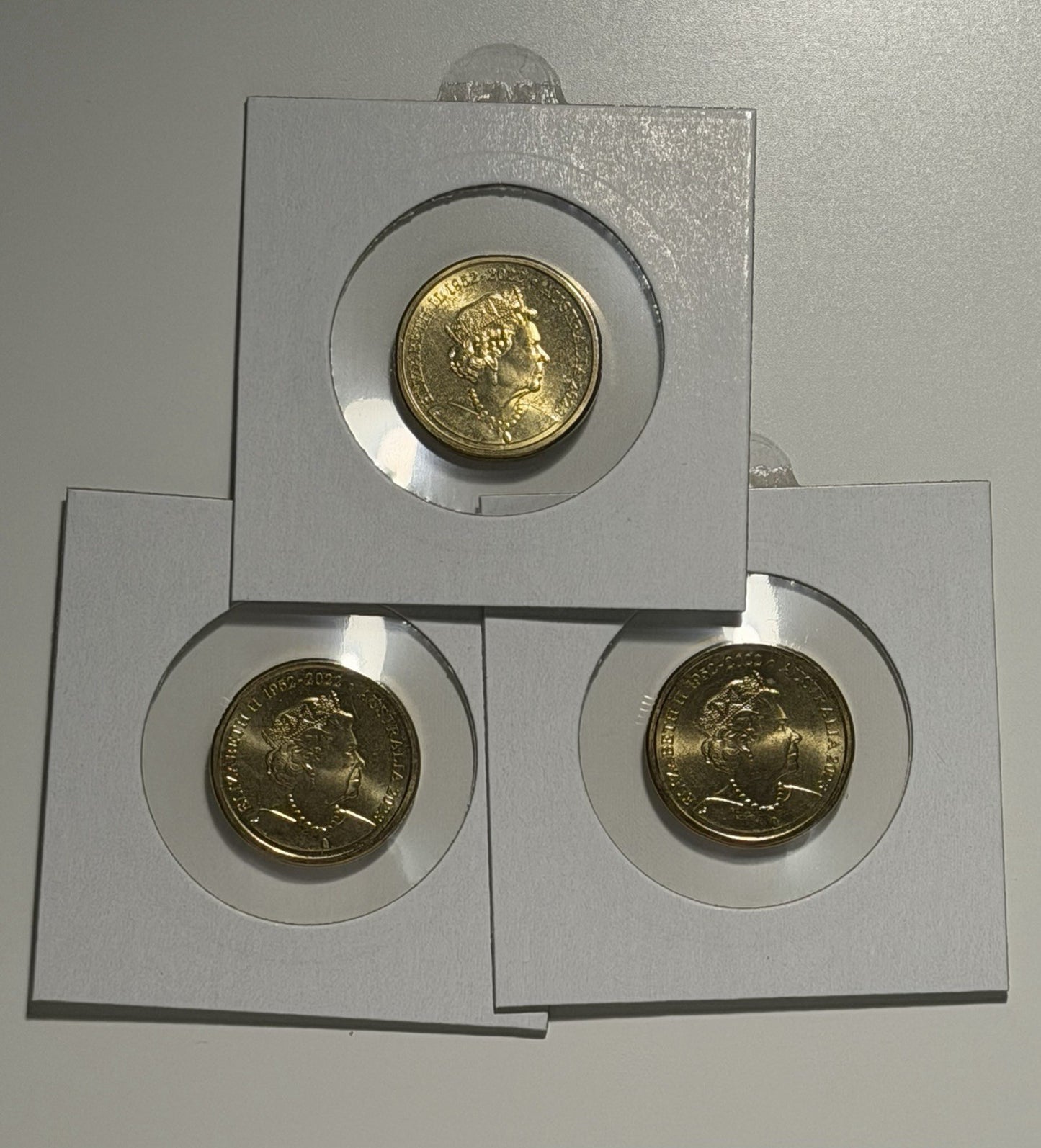 UNC Australia 2024 $2 Elder QEll Memorial Obverse 1952-2022 Creature of the Deep