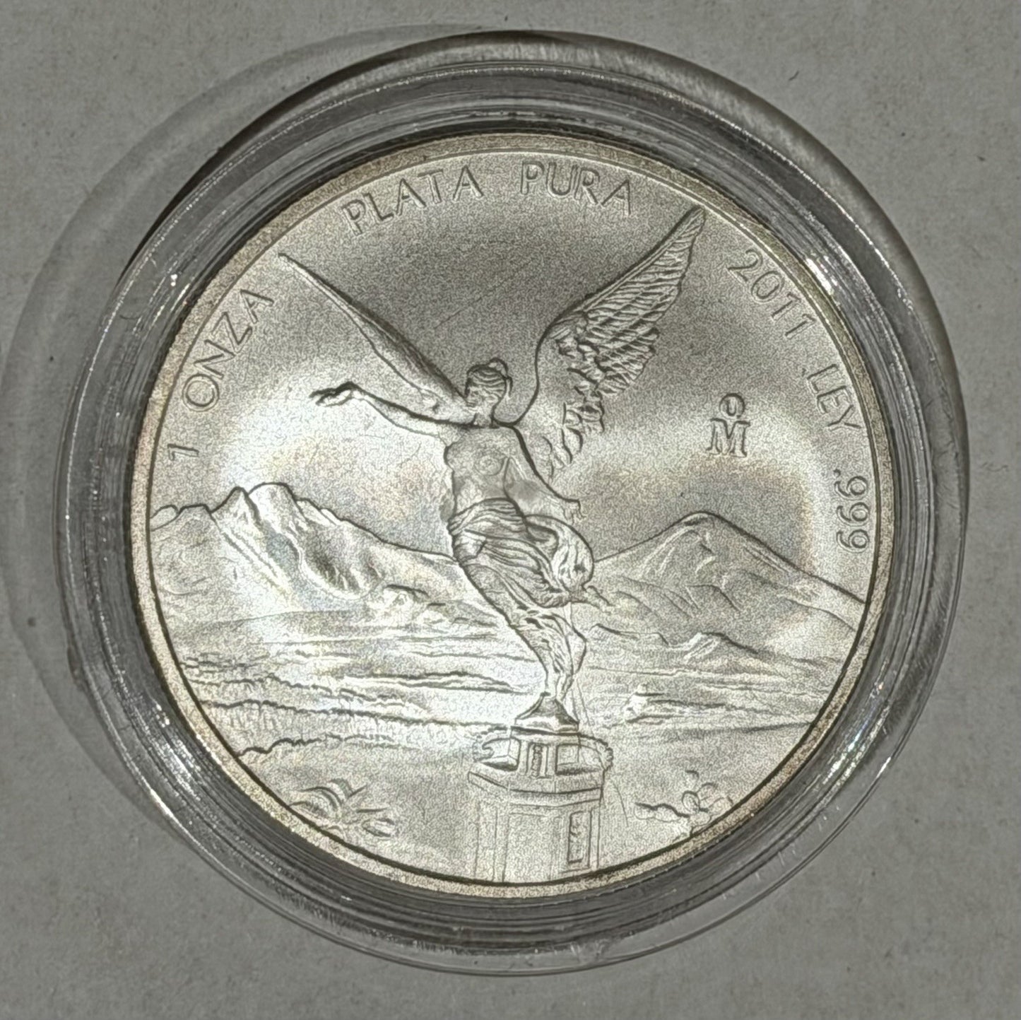 Mexico 2011 Libertad 1oz Onza Ley 999 Silver Plata Pura Coin