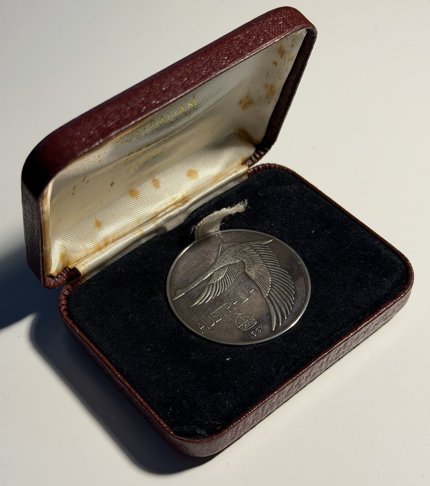 Australia 1967 Proof Pattern Swan Dollar w Case Silver Medallion Mintage 750