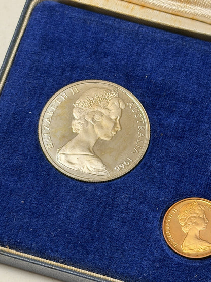 Australia 1966 Round Fifty Cents 50c Proof Set In Blue Case First Year Issue