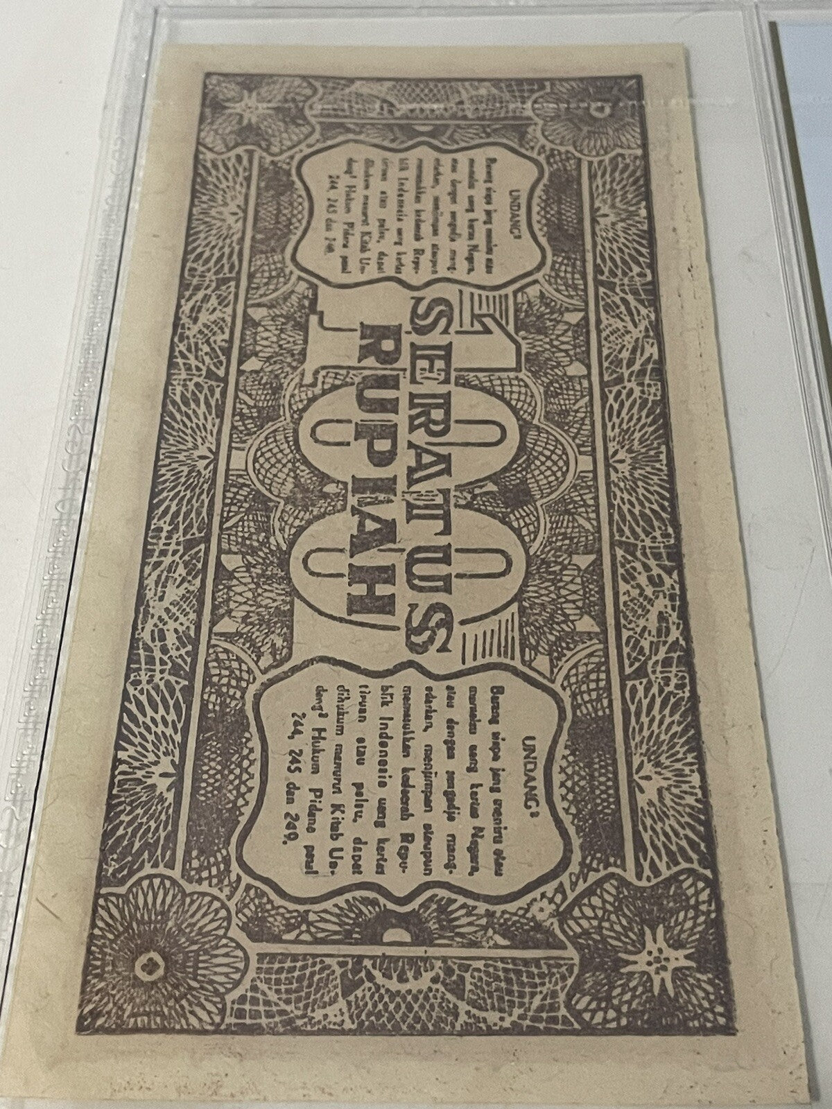 Indonesia Uang Kuno 100 Rupiah 1947 ORI III PCGS 64 Choice UNC Soekarno Banknote