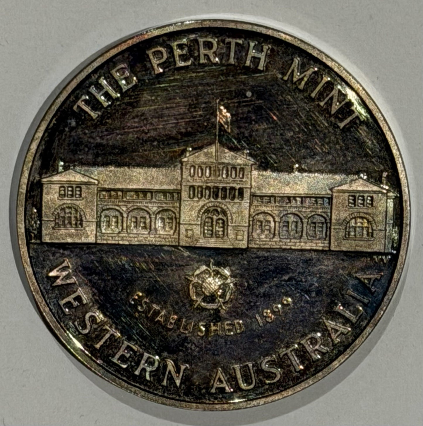 Western Australia 1980s Perth Mint 1oz 999 Silver Vintage Medallion in Case