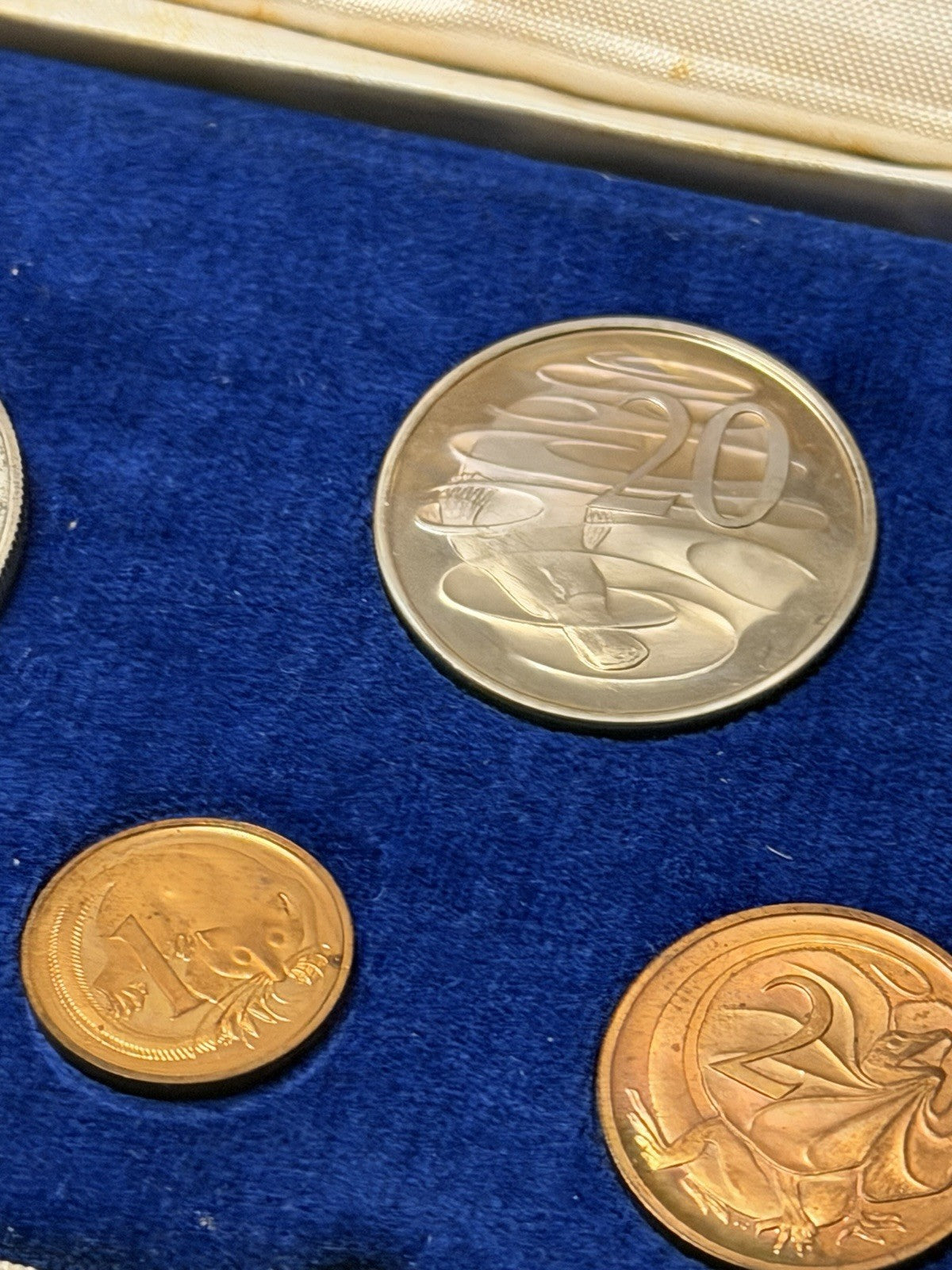 Australia 1966 Round Fifty Cents 50c Proof Set In Blue Case First Year Issue