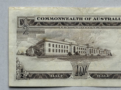 Commonwealth Australia 1961 10/- Ten Shillings Coombs/Wilson Paper Banknote VF