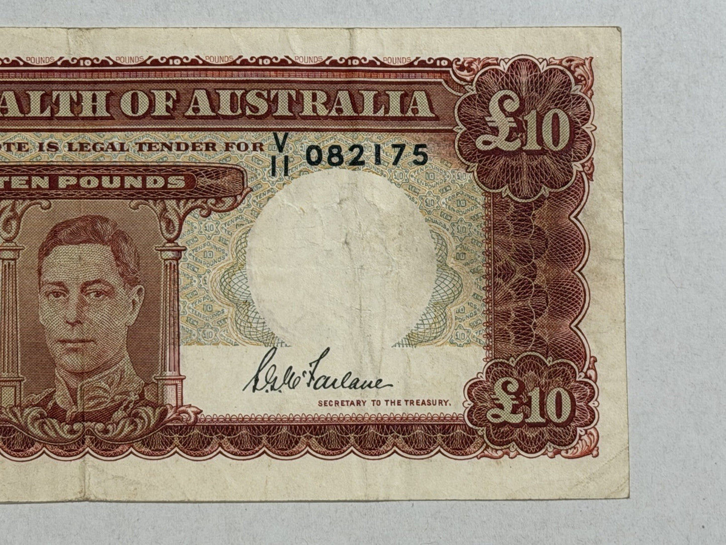Australia 1943 £10 Ten Pound Armitage/McFarlane KGV Paper Banknote VF