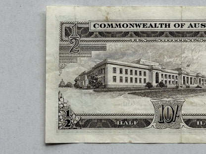 Commonwealth Australia 1961 10/- Ten Shillings Coombs/Wilson Paper Banknote VF