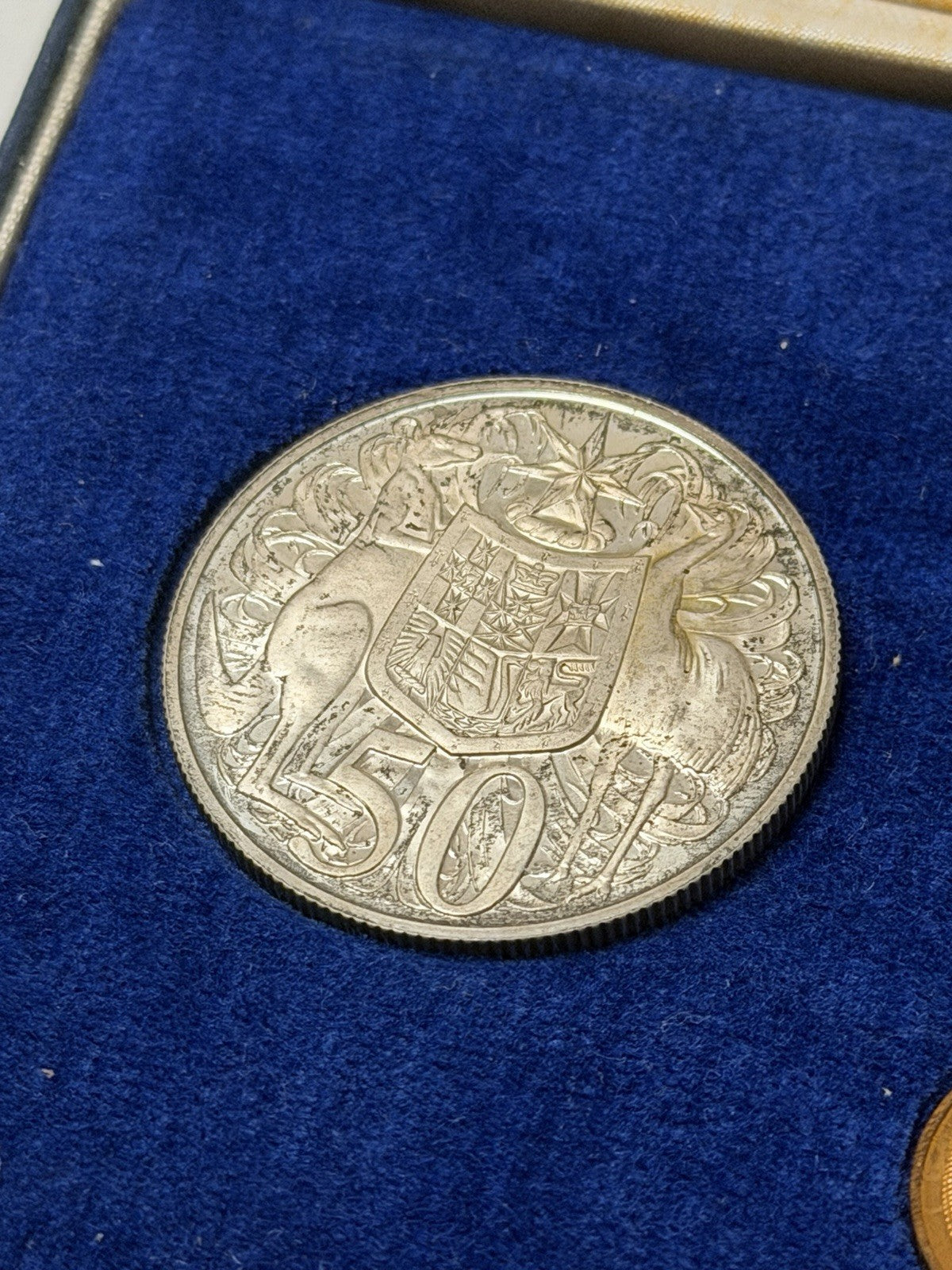 Australia 1966 Round Fifty Cents 50c Proof Set In Blue Case First Year Issue