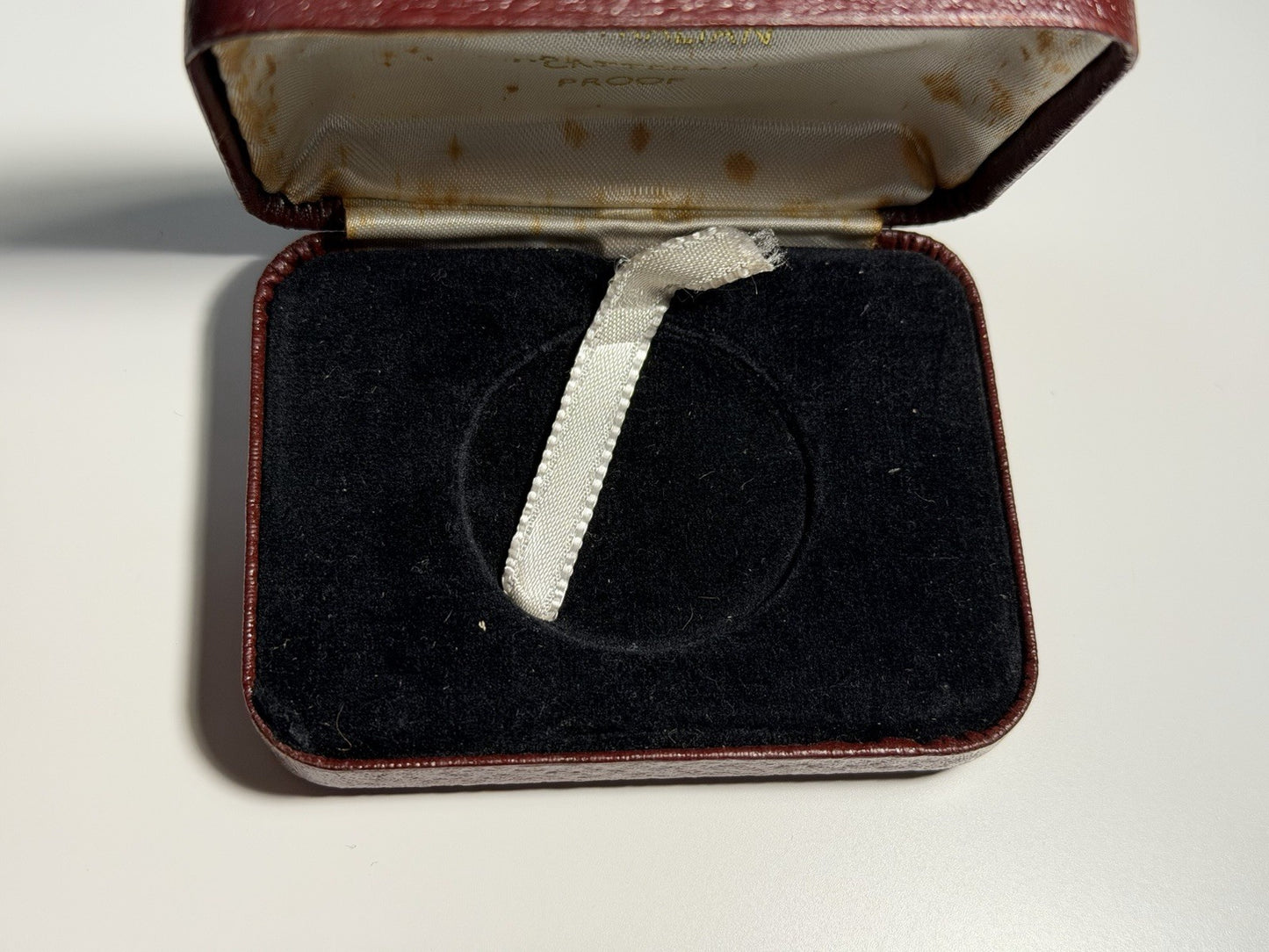 Australia 1967 Proof Pattern Swan Dollar Case Only (No Coin)